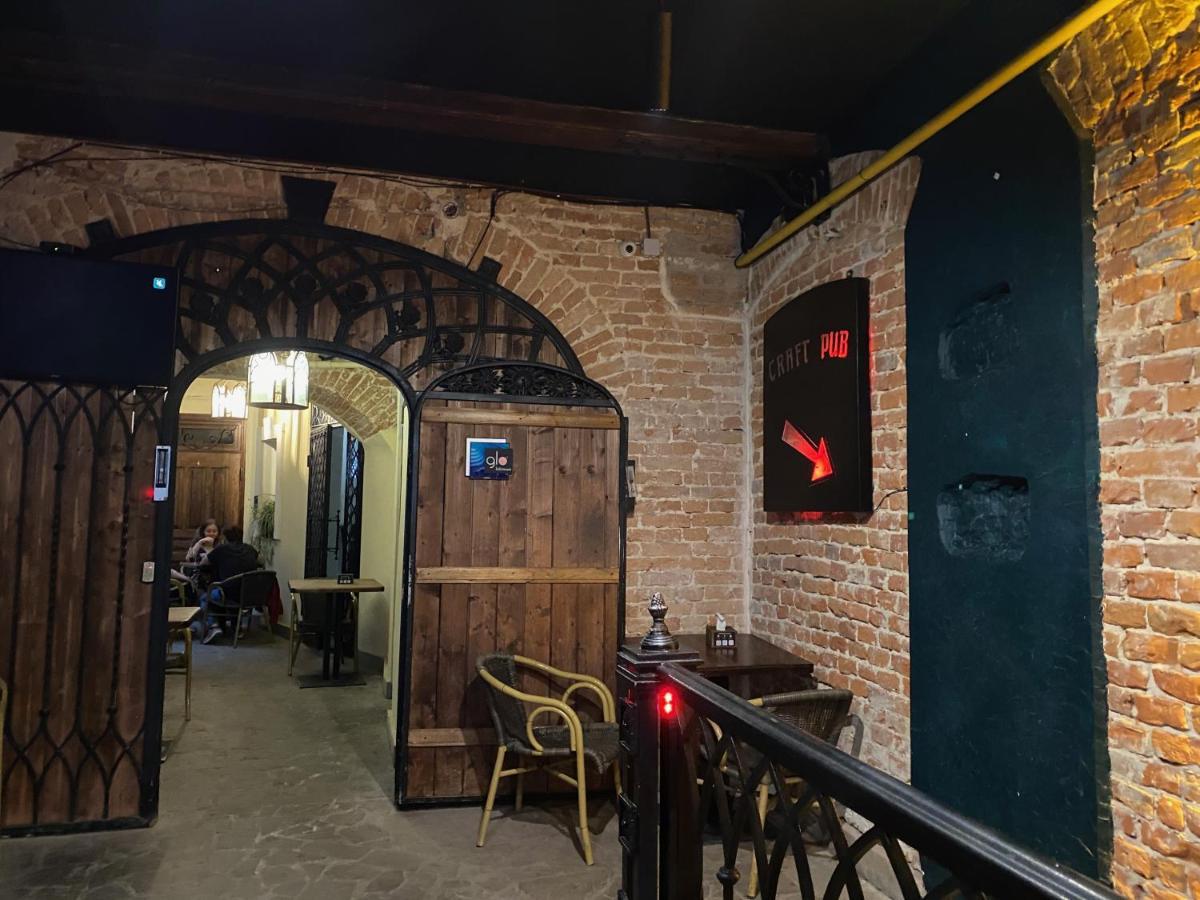 Квартира В Центрі На Вулиці Лесі Українка 19 Lviv Buitenkant foto